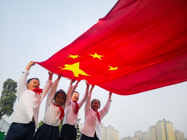 朋友感情什么事都不顺利用文言文怎么说
